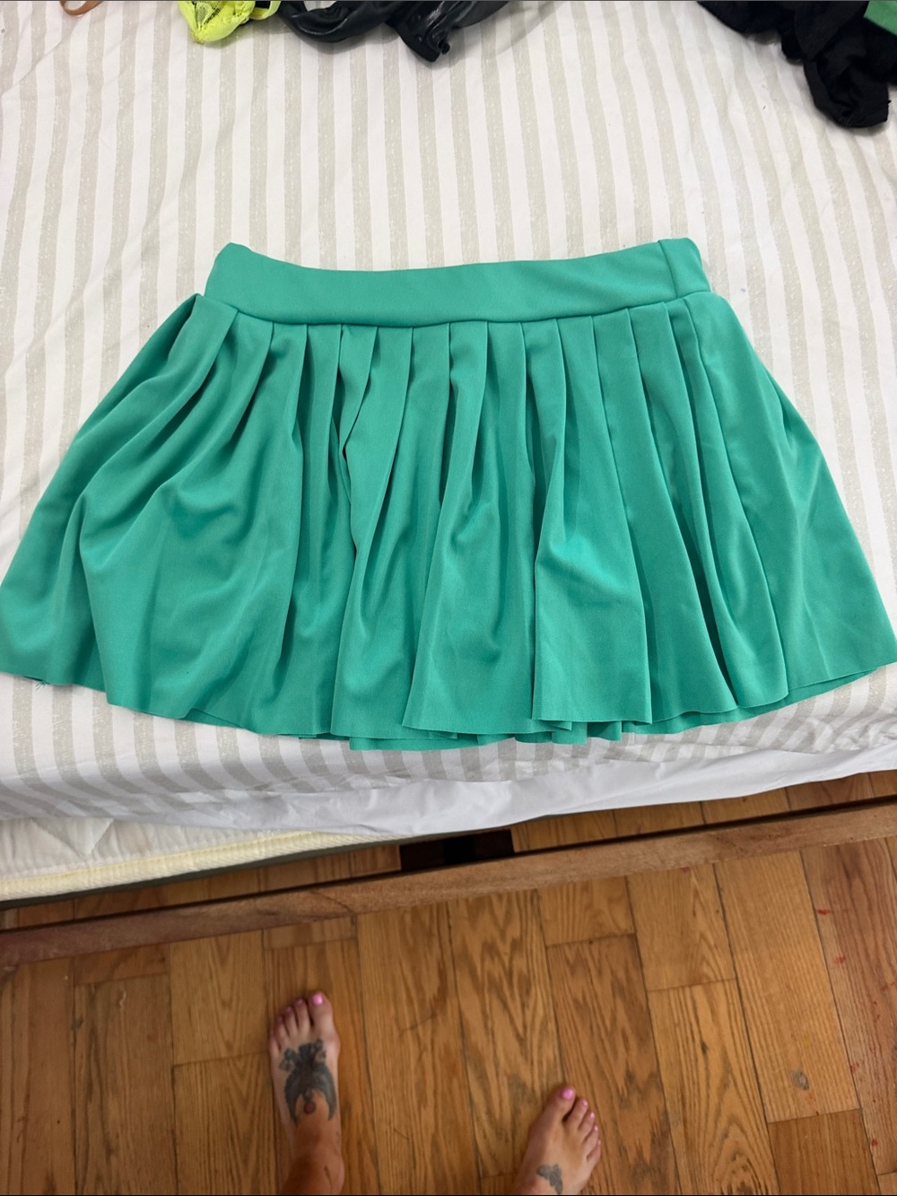 Green jersey tennis skirt / no bloomers attatched